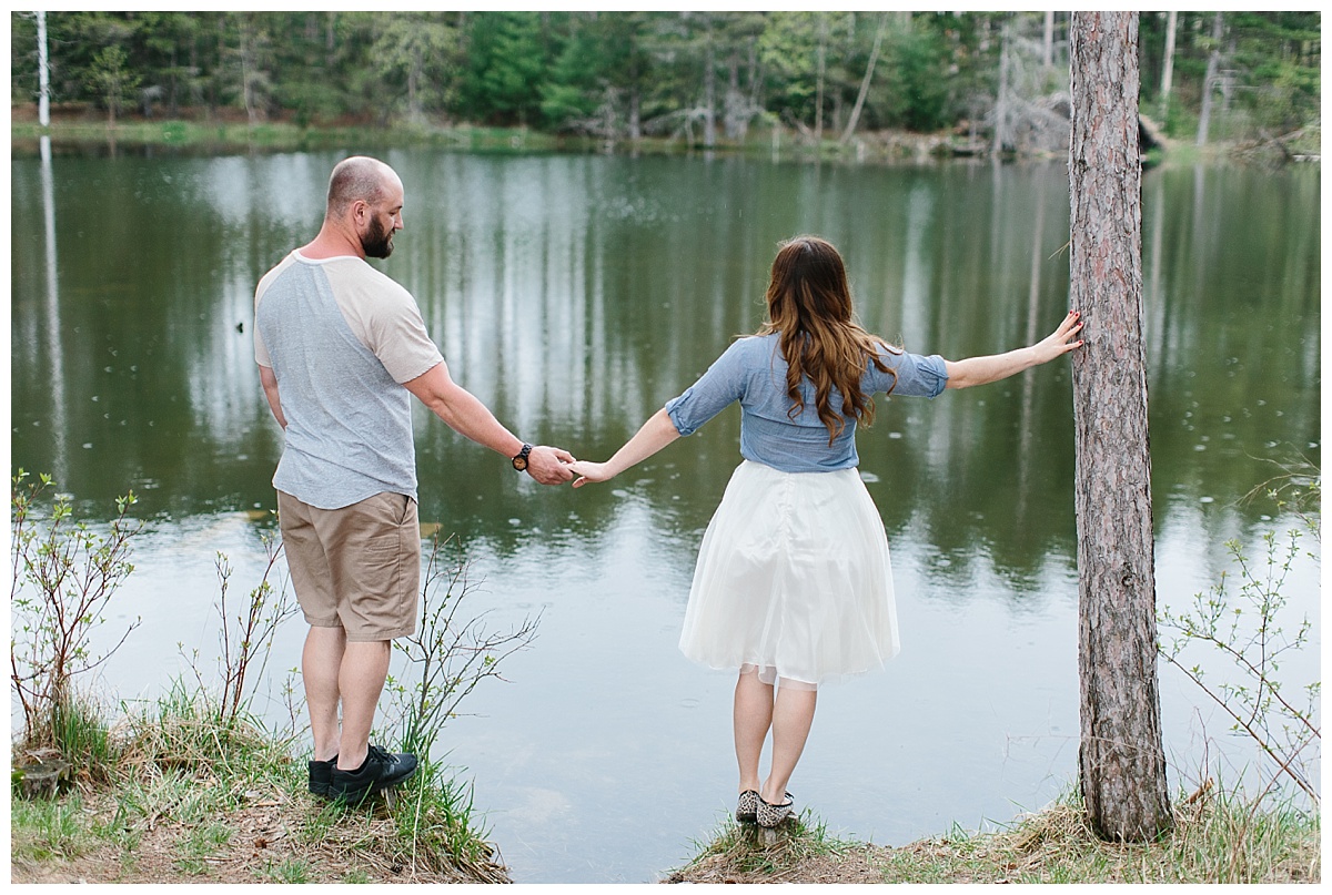 hartman creek, lake, engagement, couple, rain, woods