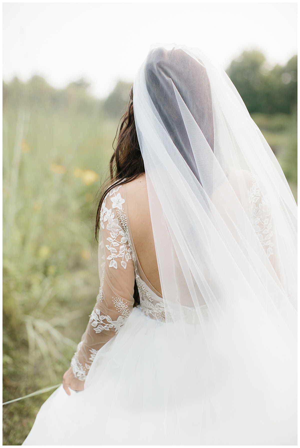 bride, hayley paige, ballgown, veil, romantic, greenery, floral, wausau, greenwood hills country club, central wisconsin wedding photographer, madison wedding photographer, midwest wedding photographer
