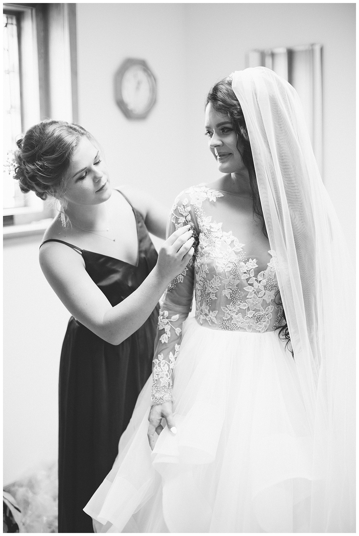 Hayley Paige, getting ready, bride, ballgown, wausau, greenwood hills country club, central wisconsin wedding photographer, madison wedding photographer