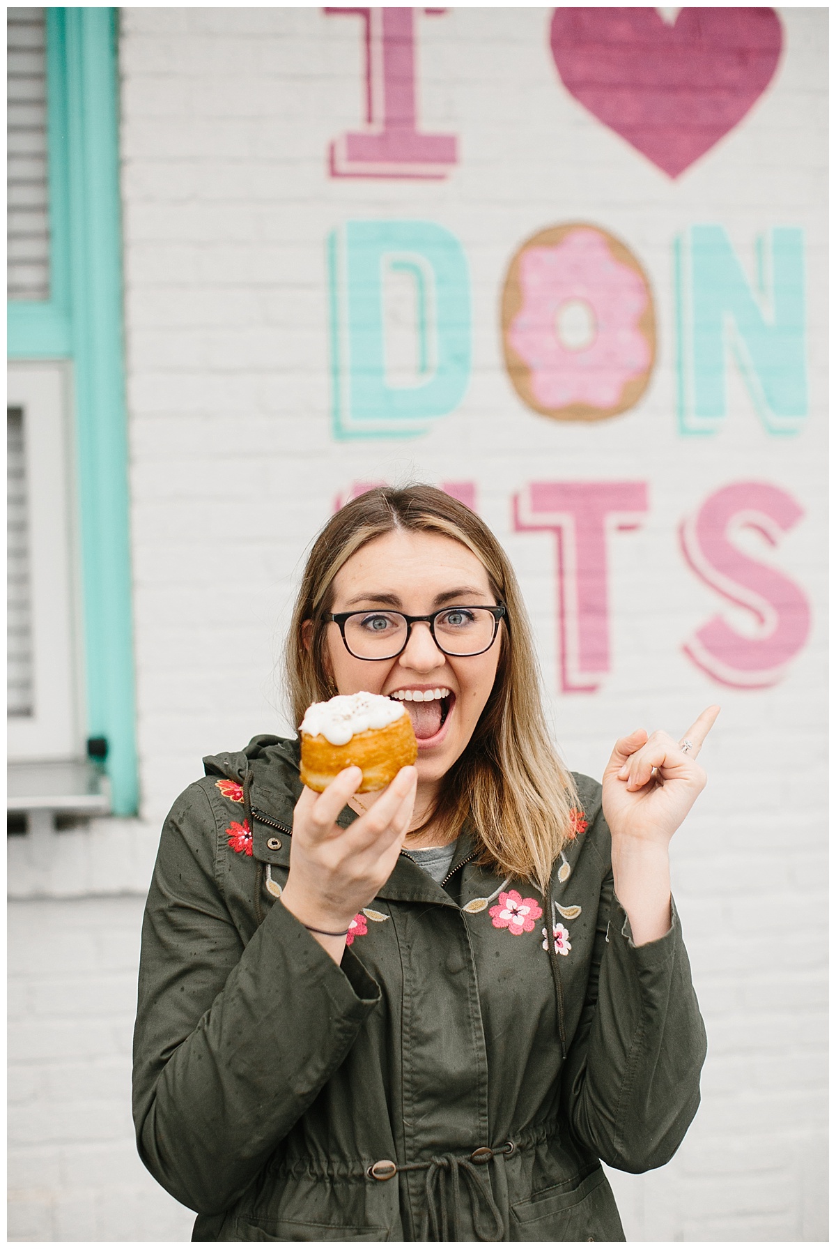 Nashville, Alysa Rene Photography, Rainy, Weekend, Winter, Downtown, Tennesee, Tourism, Itinerary, Broadway, Five Daughters Bakery, Donut, Cronut